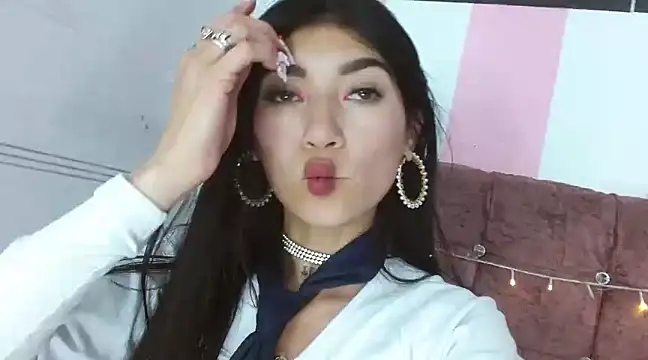 Snapshot of sara_caplerx chatting on March 5, 2025, 6:23 pm sara caplerx online show from March 5, 2025, 6:23 pm