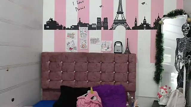 Snapshot of sara_caplerx chatting on September 23, 2025, 12:52 pm sara caplerx online show from September 23, 2025, 12:52 pm