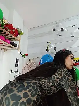 Snapshot of sara_caplerx chatting on June 27, 2026, 3:50 pm sara caplerx online show from June 27, 2026, 3:50 pm