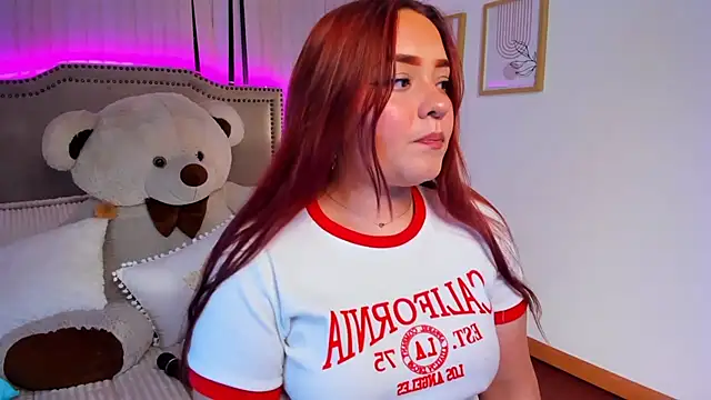 Snapshot of Valentina_Se chatting on January 31, 2025, 6:57 am Valentina Se online show from January 31, 2025, 6:57 am