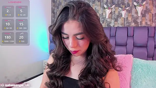 IsabellaAnngel online show from December 2, 2025, 11:34 pm