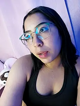 Snapshot of anni_ross chatting on January 16, 2026, 9:08 pm anni ross online show from January 16, 2026, 9:08 pm