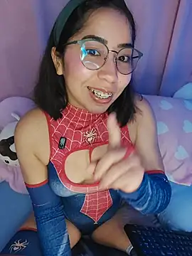 Snapshot of anni_ross chatting on February 27, 2026, 7:36 pm anni ross online show from February 27, 2026, 7:36 pm