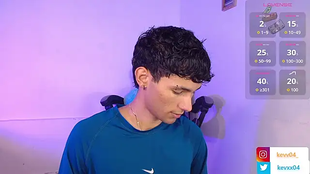 Snapshot of Alexx_tc chatting on November 25, 2025, 3:17 am Alexx tc online show from November 25, 2025, 3:17 am