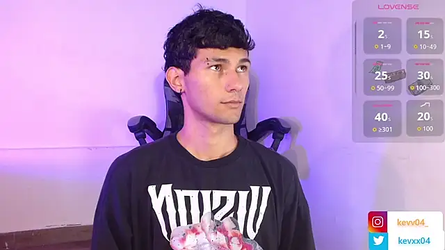 Snapshot of Alexx_tc chatting on November 26, 2025, 5:08 am Alexx tc online show from November 26, 2025, 5:08 am