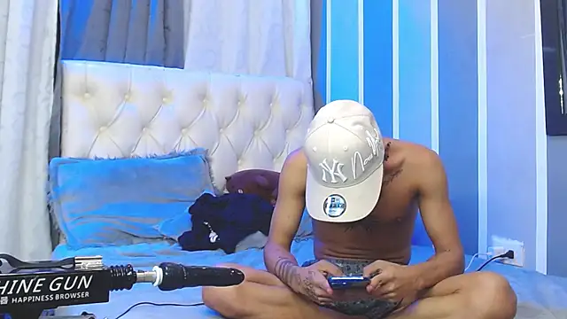 Sexys Boys Hot1 online show from December 3, 2024, 9:22 am