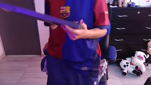 thomascooper7 online show from December 2, 2025, 6:47 pm