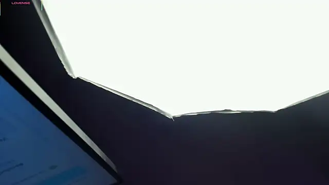 Snapshot of Christine_Laam chatting on May 14, 2026, 12:01 pm Christine Laam online show from May 14, 2026, 12:01 pm