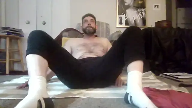 rickydickyskull online show from November 28, 2025, 2:58 am