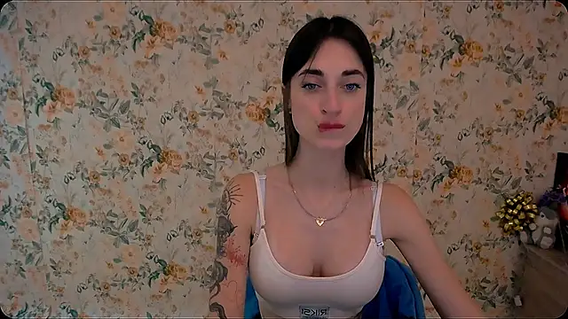 Asia N  online show from January 30, 2025, 11:01 am