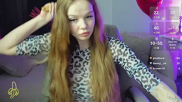 Eva Conors  online show from February 26, 2025, 7:09 am