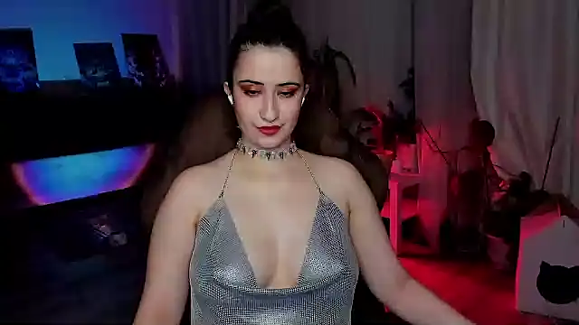 Snapshot of annallurings chatting on March 7, 2025, 3:28 pm annallurings online show from March 7, 2025, 3:28 pm