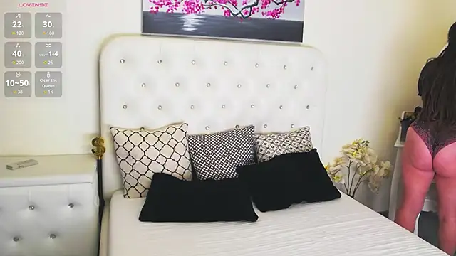 Snapshot of Ysabell01 chatting on November 28, 2025, 5:21 am Ysabell01 online show from November 28, 2025, 5:21 am