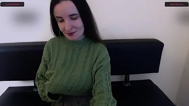 LaimaV  online show from March 1, 2026, 6:21 pm