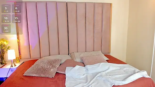 Milan ebony online show from November 28, 2025, 11:35 am