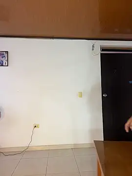 Snapshot of ALANAH_KITTY chatting on November 7, 2025, 7:47 pm ALANAH KITTY online show from November 7, 2025, 7:47 pm