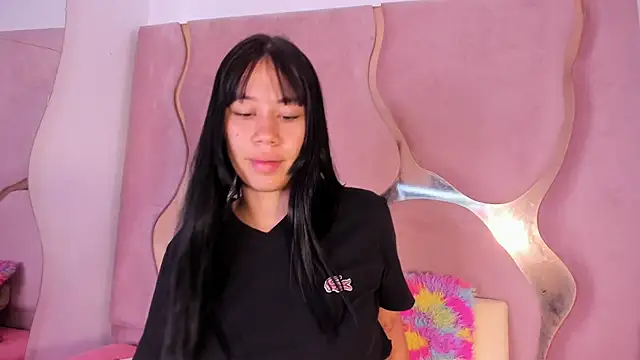 Snapshot of Sofia-candyht chatting on June 20, 2026, 8:33 pm Sofia-candyht online show from June 20, 2026, 8:33 pm