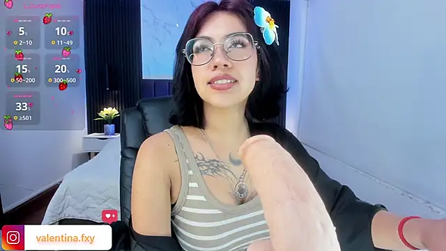 Snapshot of Gianna_foxy chatting on March 8, 2025, 8:55 am Gianna foxy online show from March 8, 2025, 8:55 am