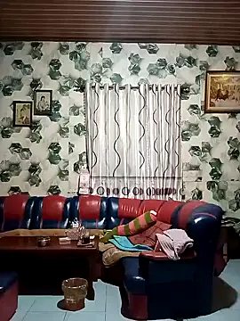 Snapshot of Baby-sexysweet69 chatting on December 29, 2024, 11:08 pm Baby-sexysweet69 online show from December 29, 2024, 11:08 pm