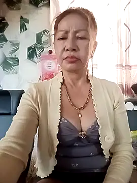 Snapshot of Baby-sexysweet69 chatting on February 14, 2025, 2:28 am Baby-sexysweet69 online show from February 14, 2025, 2:28 am