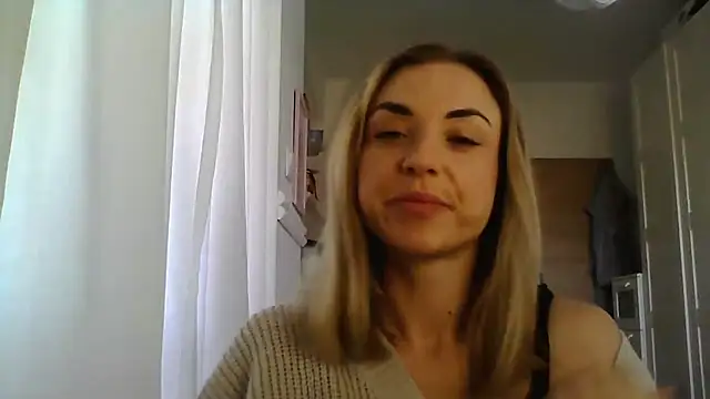 Snapshot of ashley_xlove chatting on March 17, 2025, 7:46 am ashley xlove online show from March 17, 2025, 7:46 am