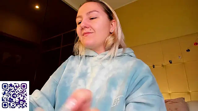 Debbie Taylor online show from November 7, 2025, 5:13 pm