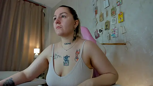 Debbie Taylor online show from November 20, 2025, 5:45 pm