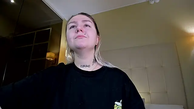 Debbie Taylor online show from November 21, 2025, 5:22 pm