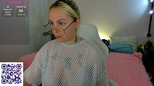 Debbie Taylor online show from May 6, 2026, 5:18 pm