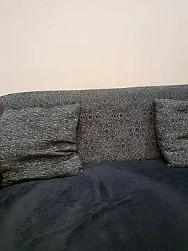 juicygoddess2 online show from December 15, 2025, 11:14 am