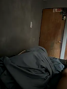 mismmia online show from October 25, 2025, 11:07 am