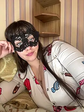 Snapshot of 69Laura696 chatting on April 9, 2026, 2:00 pm 69Laura696 online show from April 9, 2026, 2:00 pm