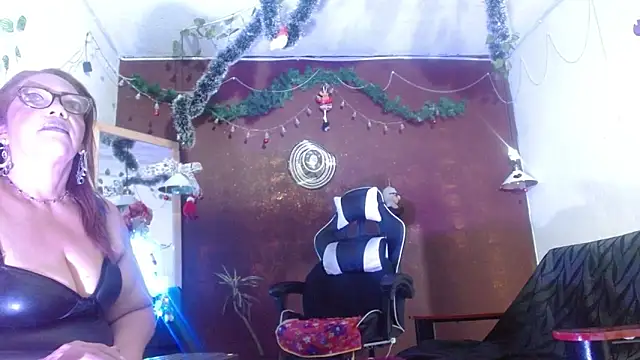 Snapshot of PervertedMature chatting on November 20, 2025, 9:09 am PervertedMature online show from November 20, 2025, 9:09 am