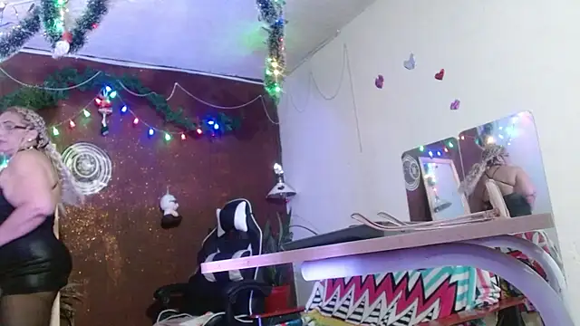 Snapshot of PervertedMature chatting on November 30, 2025, 3:21 am PervertedMature online show from November 30, 2025, 3:21 am