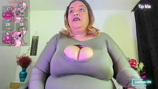 Snapshot of Dubraska1 chatting on September 19, 2025, 8:20 pm Dubraska1 online show from September 19, 2025, 8:20 pm
