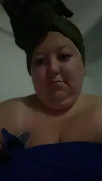 Snapshot of Chloee_ep chatting on May 25, 2026, 3:01 am Chloee ep online show from May 25, 2026, 3:01 am