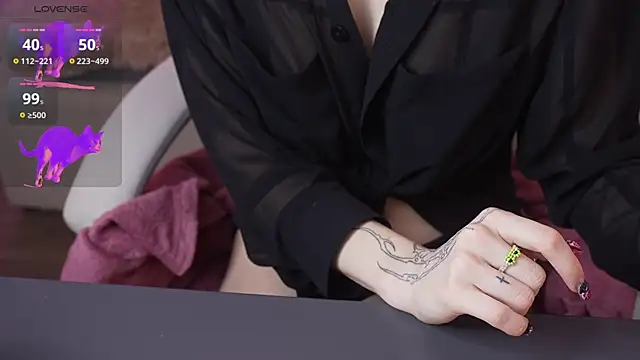 HaylaAmber online show from December 10, 2024, 9:55 am