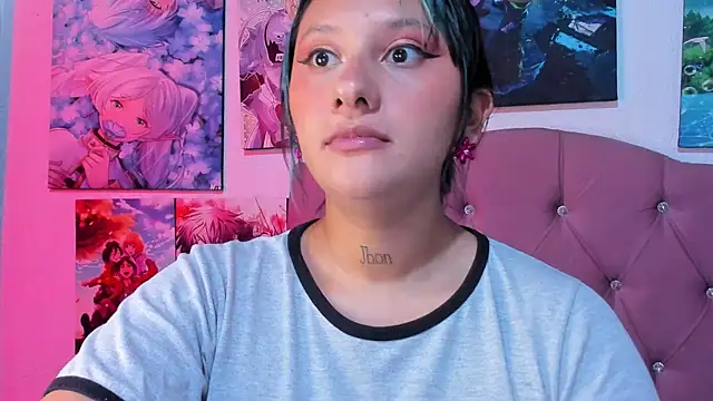 Snapshot of Mila_nixon02 chatting on July 10, 2026, 5:15 pm Mila nixon02 online show from July 10, 2026, 5:15 pm