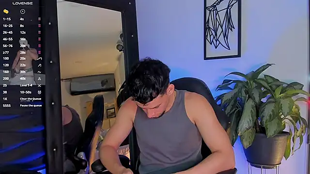 Snapshot of JadeSmiith_ chatting on November 19, 2025, 10:10 pm JadeSmiith online show from November 19, 2025, 10:10 pm