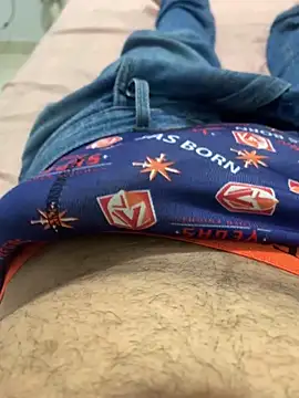 VouchingLagging online show from September 23, 2025, 8:45 pm