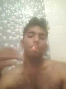 Snapshot of loganwollf chatting on January 18, 2025, 3:09 am loganwollf online show from January 18, 2025, 3:09 am