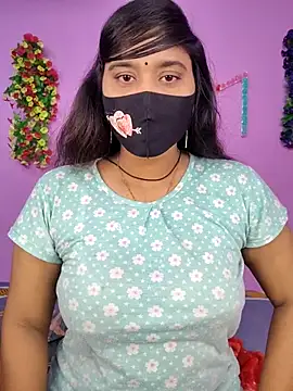 Snapshot of Hot_Maleka chatting on December 1, 2025, 1:10 am Hot Maleka online show from December 1, 2025, 1:10 am