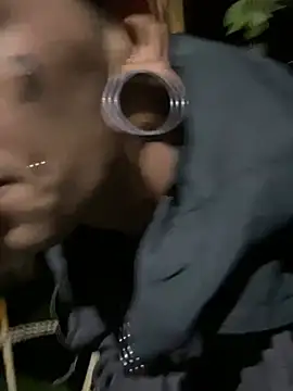 Snapshot of Seebohm1111 chatting on March 12, 2025, 2:30 am Seebohm1111 online show from March 12, 2025, 2:30 am