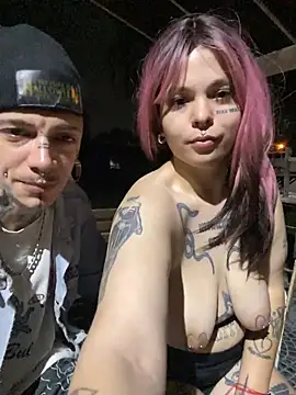 Snapshot of Seebohm1111 chatting on December 5, 2025, 4:32 am Seebohm1111 online show from December 5, 2025, 4:32 am