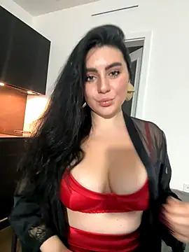 Snapshot of Evelyn___Sweet chatting on September 16, 2025, 7:04 pm Evelyn Sweet online show from September 16, 2025, 7:04 pm