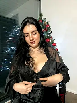Snapshot of Evelyn___Sweet chatting on December 15, 2025, 9:19 pm Evelyn Sweet online show from December 15, 2025, 9:19 pm