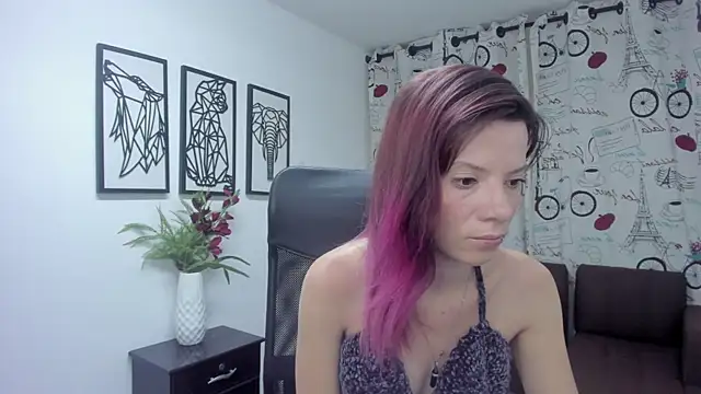 DanaaRey online show from February 19, 2025, 11:28 am