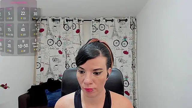 DanaaRey online show from October 24, 2025, 4:03 pm