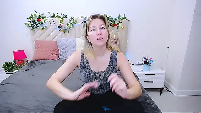 Incredible Ariela online show from October 22, 2025, 6:02 am