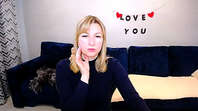 Snapshot of Incredible_Ariela chatting on May 3, 2026, 9:48 am Incredible Ariela online show from May 3, 2026, 9:48 am